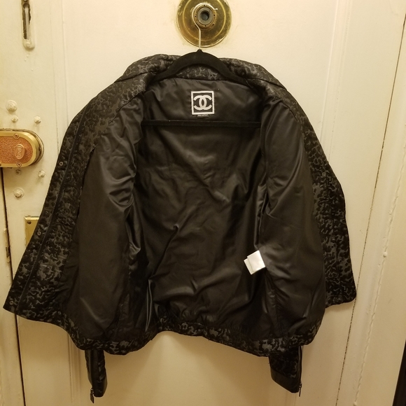 SOLD!!! Chanel Lamb leather &viscose CC logo  Jacket - Picture 12 of 15